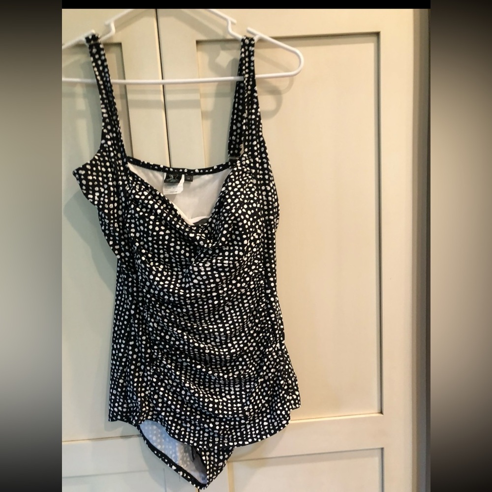 Women’s one piece swimsuit